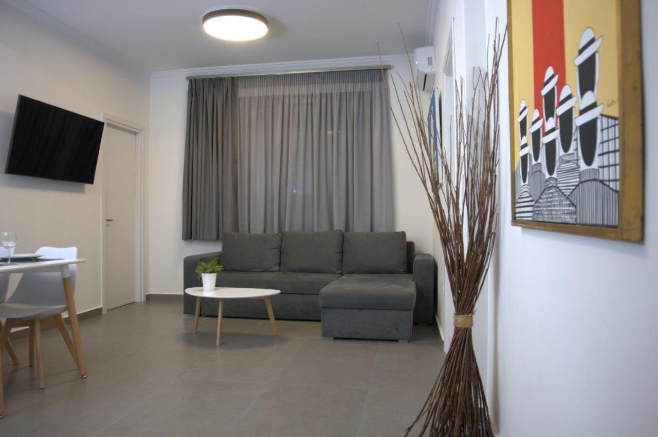 Synathens II - Apartments & Studios Экстерьер фото